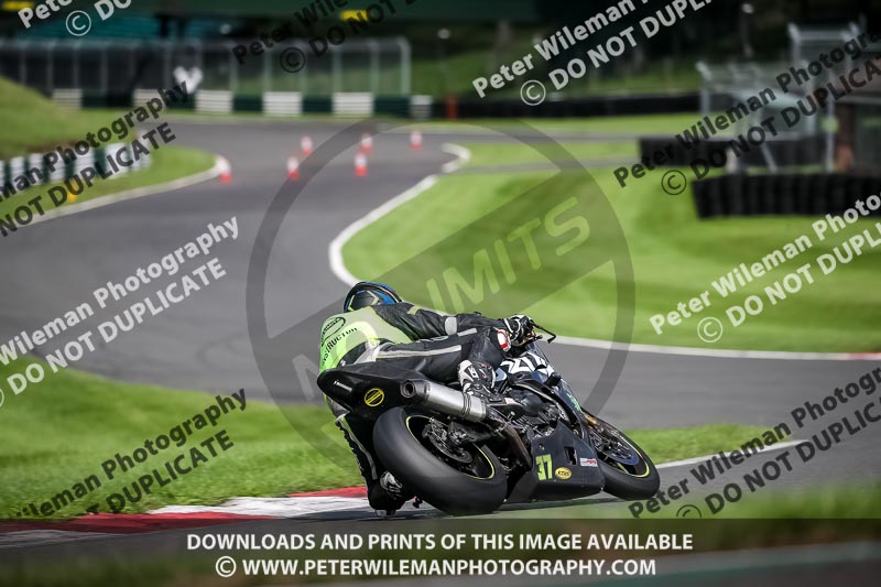 cadwell no limits trackday;cadwell park;cadwell park photographs;cadwell trackday photographs;enduro digital images;event digital images;eventdigitalimages;no limits trackdays;peter wileman photography;racing digital images;trackday digital images;trackday photos